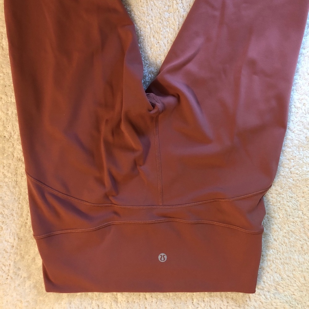 Lululemon In Movement Crop - Picture 2 of 5